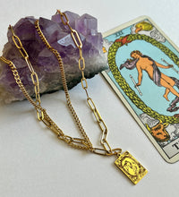 Load image into Gallery viewer, Gold tarot necklace the world

